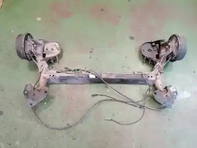 Peça sobressalente para automóvel em segunda mão charrió / suporte de eixo de trás por renault express confort referências oem iam 555110548r  