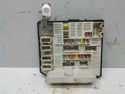 Peça sobressalente para automóvel em segunda mão caixa de fusíveis e relés por renault kangoo expression referências oem iam 8201044235