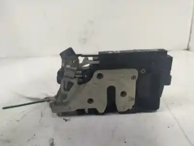 Second-hand car spare part left front door lock for chevrolet aveo ls oem iam references   