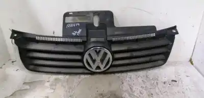 Автозапчастина б/у передня решіта для VOLKSWAGEN POLO (9N1) Trendline Посилання на OEM IAM 6Q0853651C  6Q0853651C