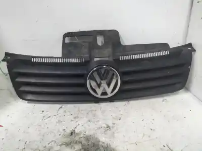 Автозапчастина б/у передня решіта для VOLKSWAGEN POLO (9N1) 1.4 16V Посилання на OEM IAM 6Q0853651  