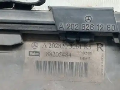 Piesă de schimb auto la mâna a doua far dreapta pentru mercedes clase c (bm 202) berlina m111975 referințe oem iam a2028203061  