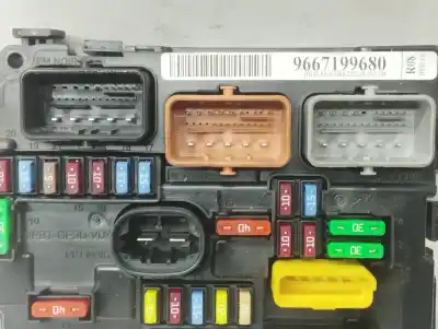 Second-hand car spare part fuse box unit for citroen c3 collection oem iam references 9667199680 9667199680 