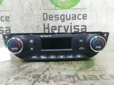Second-hand car spare part climate control for kia cee´d 1.6 crdi cat oem iam references 97250a2203