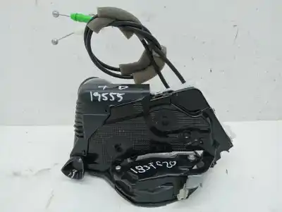 Peça sobressalente para automóvel em segunda mão fechadura da porta dianteira direita por toyota yaris (xp21) hybrid style referências oem iam m7311530m6