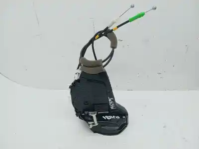 Peça sobressalente para automóvel em segunda mão fechadura da porta traseira esquerda por toyota yaris (xp21) hybrid style referências oem iam m7314460m6