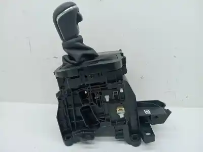 Peça sobressalente para automóvel em segunda mão alavanca de velocidades por toyota yaris (xp21) hybrid style referências oem iam 75g588lhd