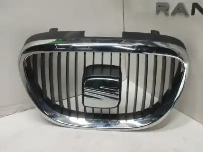 Tweedehands auto-onderdeel voorgrill voor seat toledo (5p2) exclusive oem iam-referenties 5p0853679