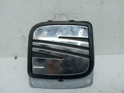 Second-hand car spare part TAILGATE BACK DOOR HANDLE for SEAT LEON (1P1)  OEM IAM references 5P0827565D  