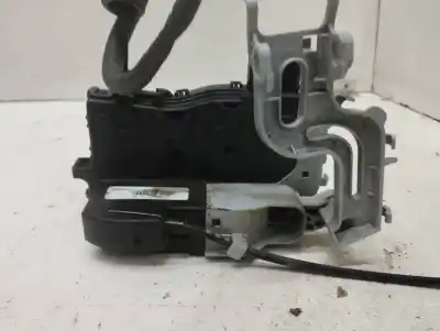 Second-hand car spare part LEFT FRONT DOOR LOCK for HYUNDAI IX20  OEM IAM references 813101K000  