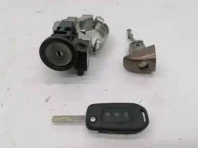Second-hand car spare part left front door lock for renault megane iv berlina 5p experience oem iam references 806018528r
