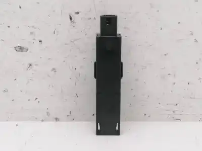 Peça sobressalente para automóvel em segunda mão sensor por toyota yaris (xp21) hybrid style referências oem iam 899a0k0030