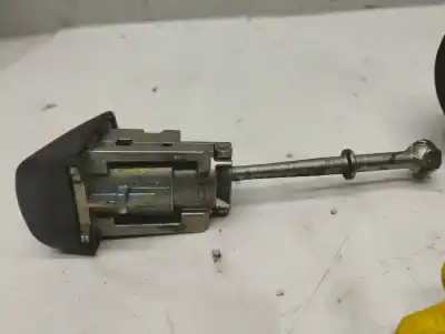 Second-hand car spare part left front door lock for citroen c3 collection oem iam references   