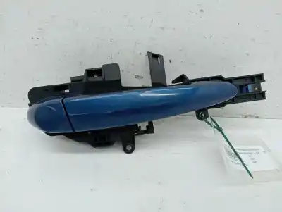 Peça sobressalente para automóvel em segunda mão puxador exterior traseiro direito por bmw serie 1 berlina (e81/e87) 120d referências oem iam 