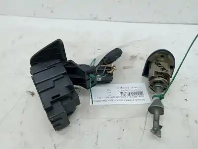 Peça sobressalente para automóvel em segunda mão fechadura da porta dianteira esquerda por bmw serie 1 berlina (e81/e87) 120d referências oem iam   