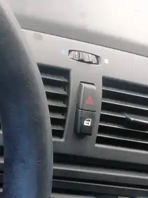 Second-hand car spare part hazard warning lights for bmw x3 (e83) 3.0i oem iam references 6131691950603