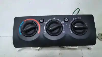 Second-hand car spare part heating / air conditioning control panel for renault clio ii fase ii (b/cb0) 1.2 16v oem iam references a82000100