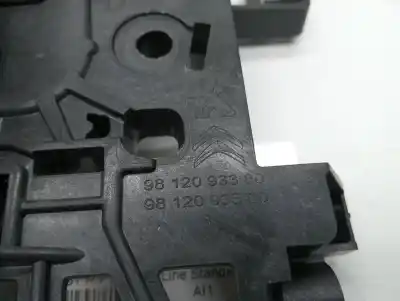 Автозапчастина б/у права бічна внутрішня ручка для peugeot rifter gt line standard посилання на oem iam 9812093380  