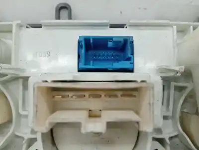 Pezzo di ricambio per auto di seconda mano controllo riscaldamento / aria condizionata per fiat doblo ii cargo (263) furgón base riferimenti oem iam 735605075  