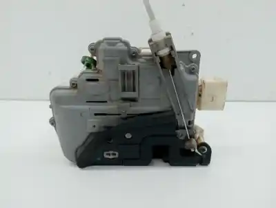 Peça sobressalente para automóvel em segunda mão fechadura da porta dianteira esquerda por audi a3 (8p) 1.6 tdi ambiente referências oem iam cz4f1837015e