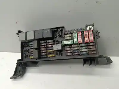 Pièce détachée automobile d'occasion BOÎTES À FUSIBLES pour MERCEDES-BENZ CLASE M (W164)  Références OEM IAM A1645451740  