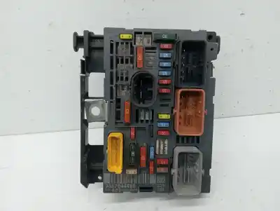 Peça sobressalente para automóvel em segunda mão caixa de fusíveis e relés por citroen c6 exclusive referências oem iam 9667044980