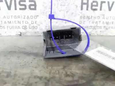 Second-hand car spare part relay for renault trafic combi (ab 4.01) 1.9 diesel oem iam references 7700822928  