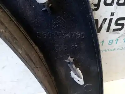 Peça sobressalente para automóvel em segunda mão aba do guarda-lamas dianteiro esquerdo por citroen c4 cactus shine referências oem iam 9801554780  