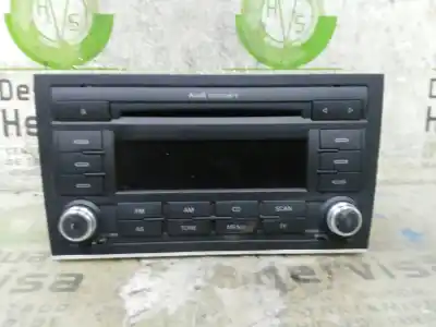 Pezzo di ricambio per auto di seconda mano IMPIANTO AUDIO / RADIO CD per AUDI A4 AVANT (8E)  Riferimenti OEM IAM 8E0035186AK  7646136380
