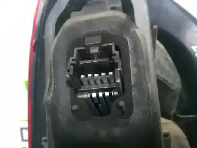 Second-hand car spare part right tailgate light for renault twingo dynamique oem iam references 8200387889  