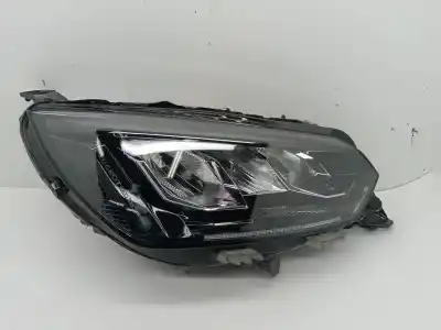 Pièce détachée automobile d'occasion FEU DROIT pour PEUGEOT 2008 (P1)  Références OEM IAM 9833036180  