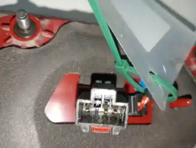 Second-hand car spare part interior left tailgate light for kia niro concept oem iam references 92403g5120  92403g5130