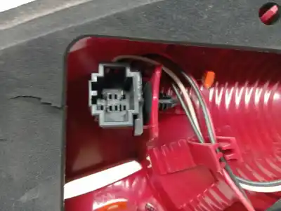 Second-hand car spare part interior left tailgate light for seat altea (5p1) reference oem iam references 5p8945093d  