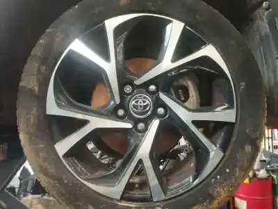 Автозапчастина б/у шина для toyota c-hr hybrid active посилання на oem iam 42611f4040