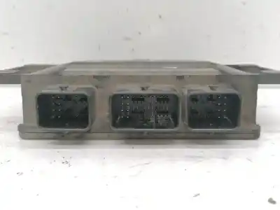 Автозапчастина б/у ебу контролер двигуна для renault clio ii fase ii (b/cb0) authentique посилання на oem iam 8200331477 r0410b027c 8200412258