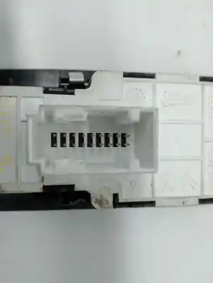 Peça sobressalente para automóvel em segunda mão botão / interruptor elevador vidro dianteiro esquerdo por citroen jumpy combi confort m referências oem iam 98144414zd 96783350zd 9809179477