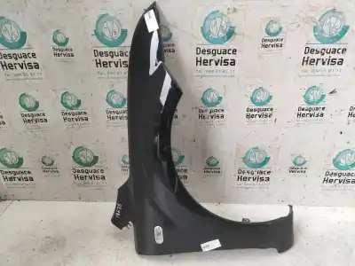 Peça sobressalente para automóvel em segunda mão GUARDA-LAMAS DIANTEIRO DIREITO por FORD FOCUS BERLINA (CAP)  Referências OEM IAM   