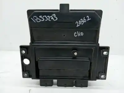Second-hand car spare part ecu engine control for renault clio iii authentique oem iam references 8200399038  