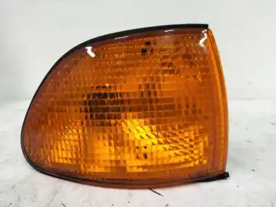 Peça sobressalente para automóvel em segunda mão farolim dianteiro direito por bmw serie 7 (e38) 725tds referências oem iam 04181910