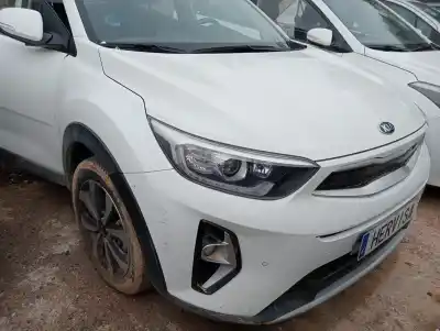 Pièce détachée automobile d'occasion MOTEUR COMPLET pour KIA STONIC (YBCUV)  Références OEM IAM G3LF  