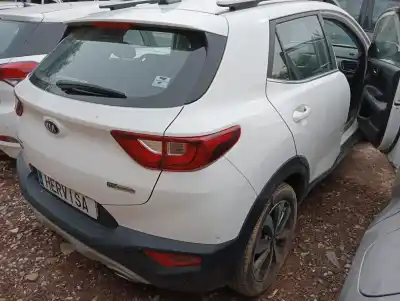 Pezzo di ricambio per auto di seconda mano PARAURTI POSTERIORE per KIA STONIC (YBCUV)  Riferimenti OEM IAM 86610H8410  