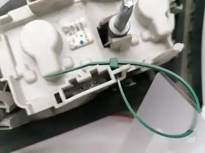 Second-hand car spare part interior left tailgate light for audi a4 avant (8e) 3.0 v6 24v tdi oem iam references 8e9945093  