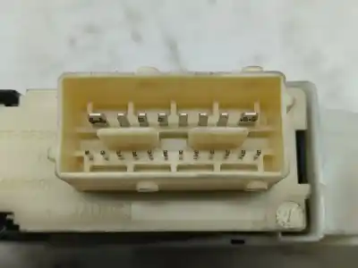 Peça sobressalente para automóvel em segunda mão motor elevador vidro dianteiro esquerdo por citroen c4 berlina 1.6 16v referências oem iam 996393101  