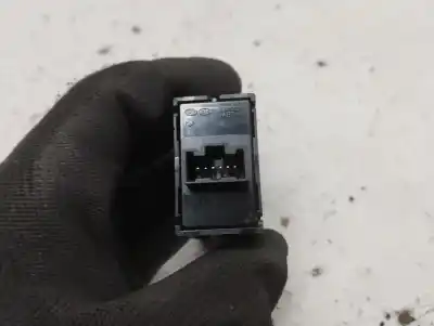 Peça sobressalente para automóvel em segunda mão interruptor 4 piscas - emergência por kia rio basic referências oem iam 299105395  