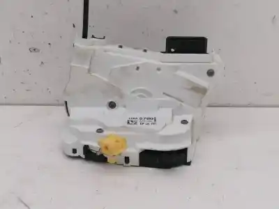 Second-hand car spare part left front door lock for mg zs comfort oem iam references 10845780