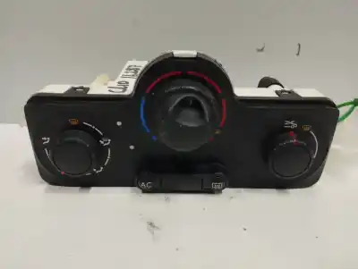 Peça sobressalente para automóvel em segunda mão comando de sofagem (chauffage / ar condicionado)  por renault clio iii 1.5 dci diesel referências oem iam 69597003