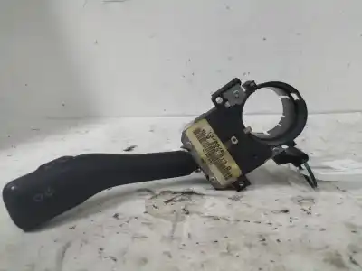 Pezzo di ricambio per auto di seconda mano Controllo Intermittente per SEAT TOLEDO (1M2) 1.9 TDI Riferimenti OEM IAM 8L0953513G  