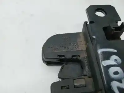 Second-hand car spare part trunk lock for volkswagen passat variant (3b6) básico oem iam references 3b9827505  