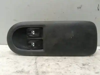 Peça sobressalente para automóvel em segunda mão botão / interruptor elevador vidro dianteiro esquerdo por renault clio iii dynamique referências oem iam 8200356519