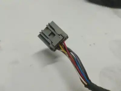 Peça sobressalente para automóvel em segunda mão espelho retrovisor esquerdo por ford puma hybrid st-line referências oem iam 9702012l  